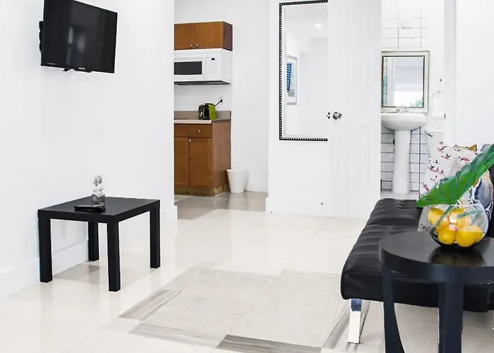 Miami Designer Apartment Unit 1